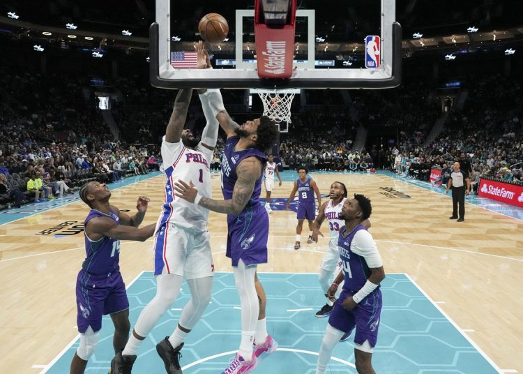 Andre Drummond cloué sur le banc, les Sixers souffrent au rebond