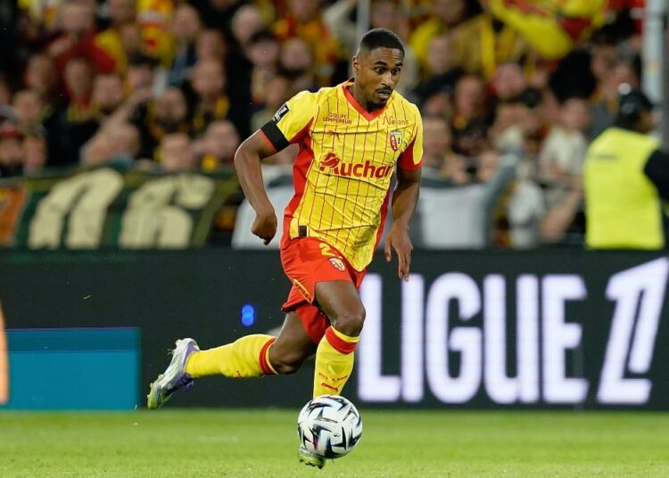 Lens fait de la résistance