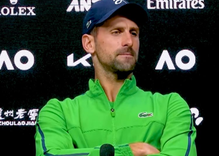 Novak Djokovic recadre sec un journaliste à Melbourne