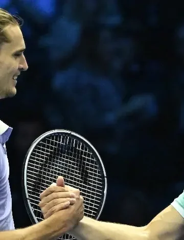 Open d'Australie > Alcaraz prévient Zverev avec leur demi-finale : "S'il veut me battre, il va devoir beaucoup transpirer"