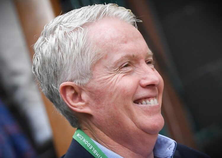 Open d'Australie > Craig Tiley, directeur du tournoi, à Gaël Monfils après sa défaite : "Tu restes ex aequo avec Jo-Wilfried Tsonga"