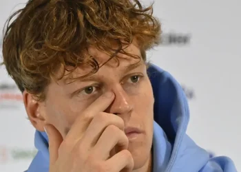 Open d'Australie > L'Italie et Jannik Sinner dévastés : "S'il existait une potion magique pour tout arranger, je serais le premier à l'utiliser. Je ne sais pas quoi dire d'autre"