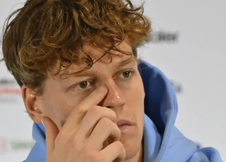 Open d'Australie > L'Italie et Jannik Sinner dévastés : "S'il existait une potion magique pour tout arranger, je serais le premier à l'utiliser. Je ne sais pas quoi dire d'autre"