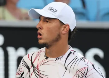 Open d'Australie > Luciano Darderi, battu par Jannik Sinner : "Honnêtement, je ne sais pas pourquoi nous avons joué sur ce court, personne ne m'a donné d'explication"