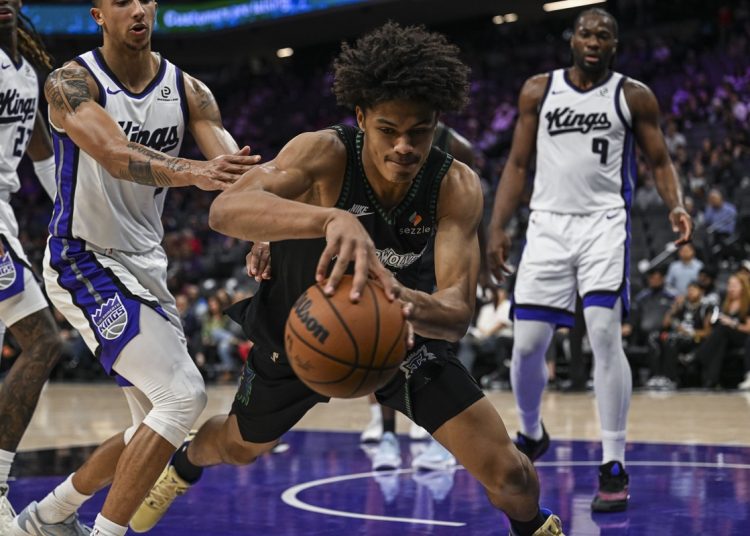 Par son énergie, Joan Beringer bouscule les idées de Chris Finch