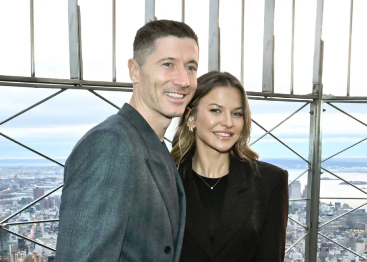 Robert Lewandowski, sa femme évoque son départ