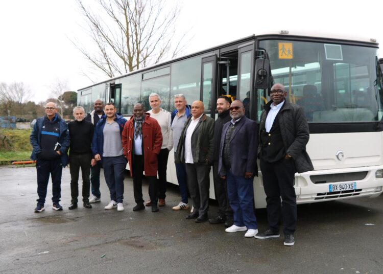 SGM donne un car à la Fédération ivoirienne de rugby, la première travée d’un pont entre la Côte d’Ivoire et le Sud Gironde