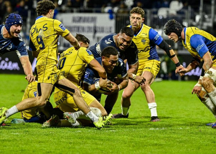 Vainqueur avec le bonus de Nevers, le SUA se relance dans la course au top 6