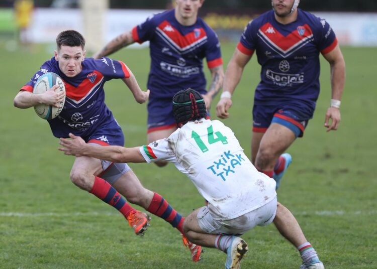 l’US Tyrosse renverse Saint-Jean-de-Luz au bout du suspense à la Fougère