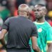 Sénégal-Maroc : l’échange inédit entre Sadio Mané et les arbitres de la finale