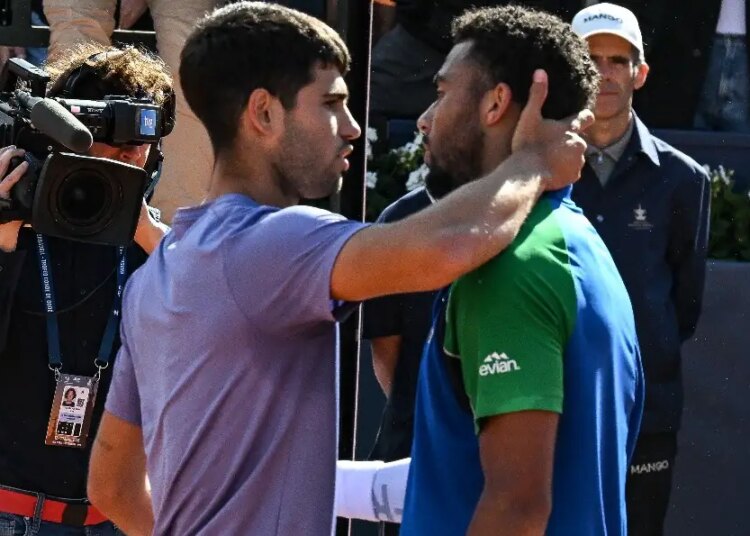 ATP - Doha > Arthur Fils, opposé à Carlos Alcaraz en finale : "Lors de notre dernier match, je n’étais pas très loin. Après, on voit aussi qu’il y avait un petit écart parce que c’est un champion et qu’il n’a jamais laissé couler le match. Il n’a rien laissé filer"