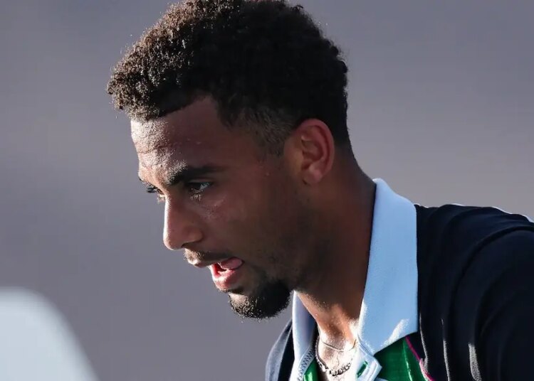 ATP, France > Arthur Fils (qui a deux coachs croates et un kiné allemand) ne veut pas froisser la FFT : "Je ne me dis pas, 'ok, je dois chercher un étranger'. Je cherchais surtout une autre expérience et expertise et il s'est avéré qu'ils sont étrangers"