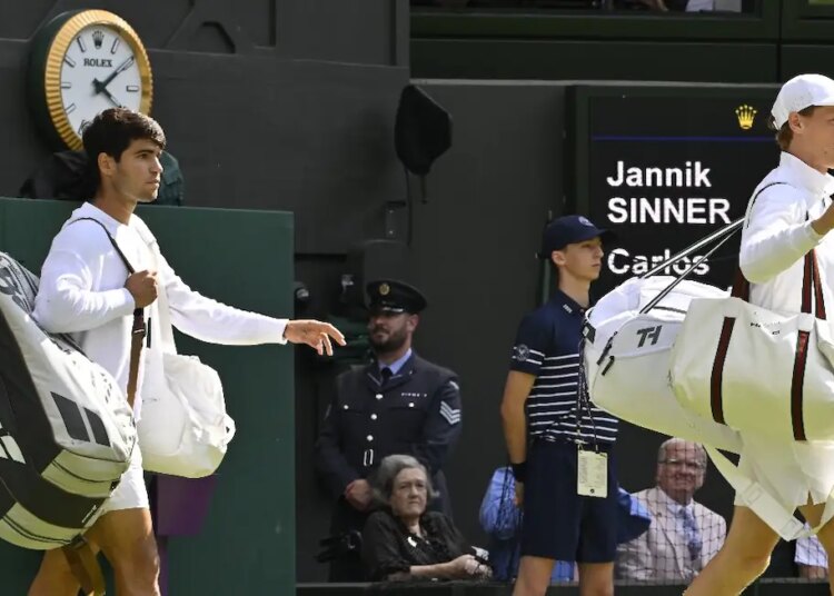 ATP > Jim Courier : "Pendant la majeure partie de l'histoire du tennis, on pouvait être un joueur de haut niveau tout en ayant une faiblesse. Actuellement, Sinner et Alcaraz n'ont pas de faiblesses"
