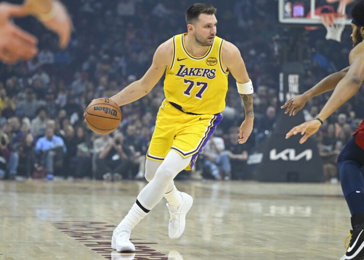 Après la blessure de Luka Doncic, les Cavaliers corrigent leur parquet