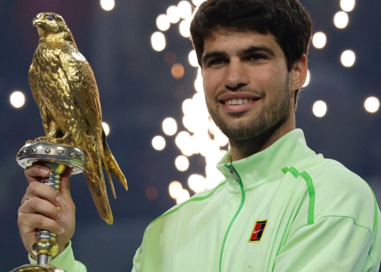 Carlos Alcaraz signe l'une des victoires les plus rapides de l'histoire