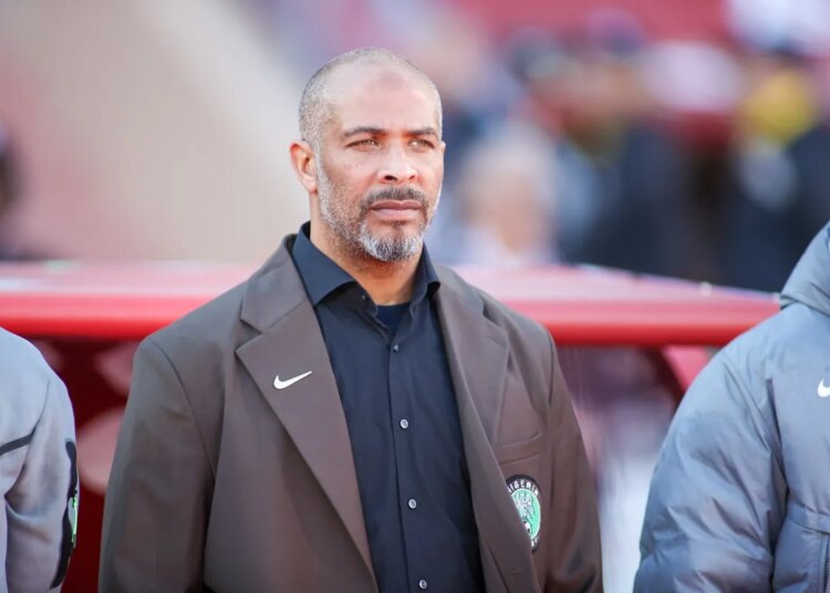 “Chelle a inventé l’histoire que l’Algérie le voulait, l’OM aussi”, le sélectionneur des Super Eagles fustigé au Nigeria !