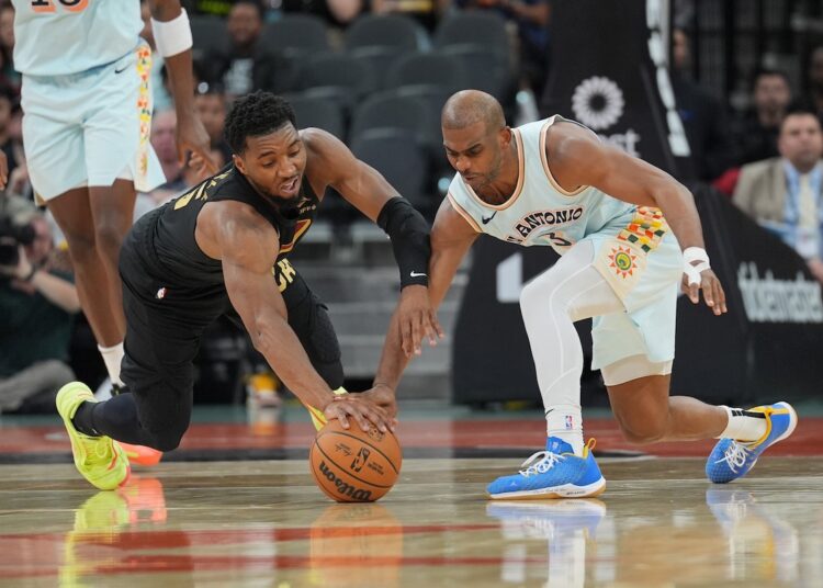 Donovan Mitchell Chris Paul