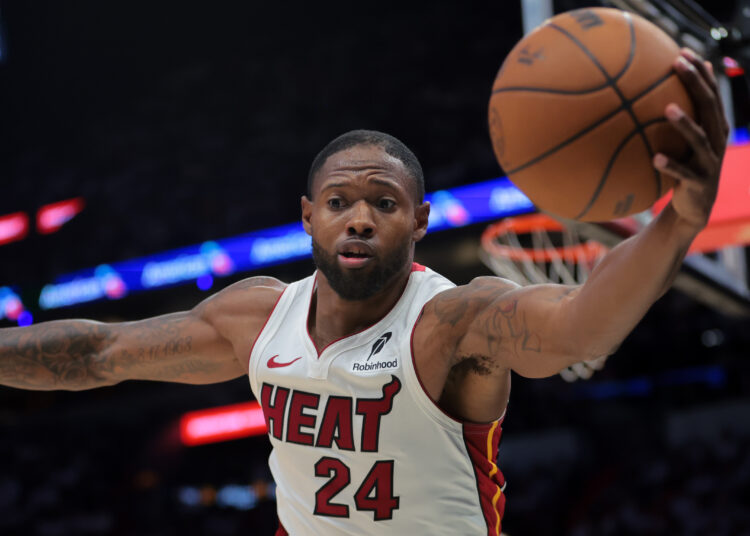Haywood Highsmith rebondit à Phoenix