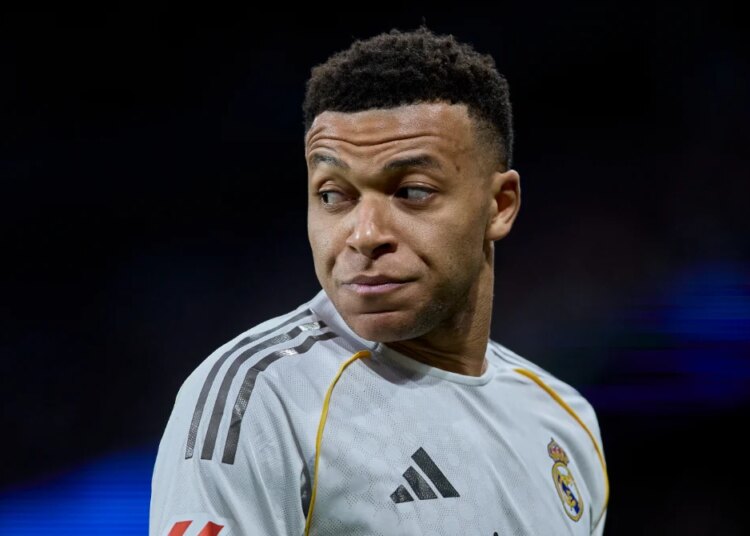 Kylian Mbappé ne lâche pas le PSG