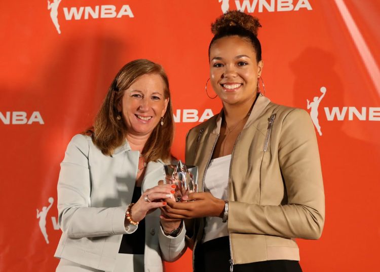 Cathy Engelbert en WNBA