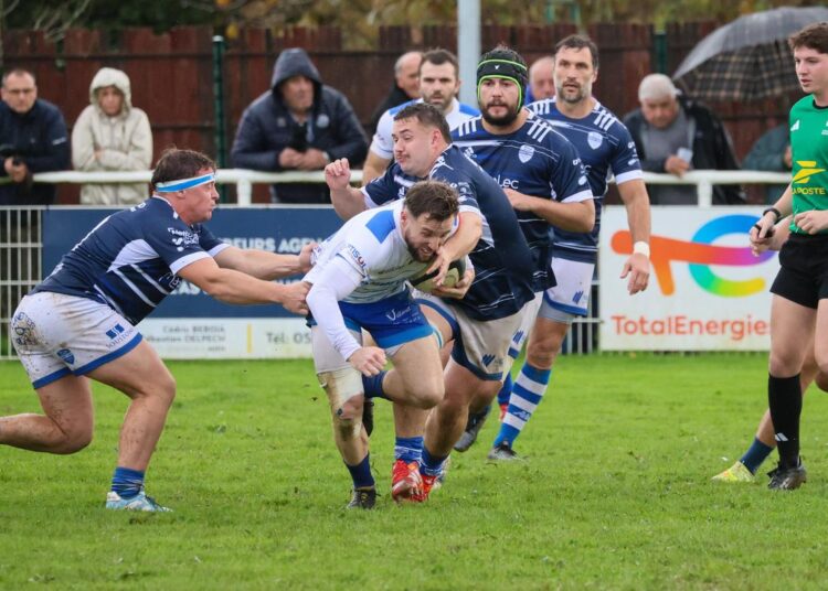 Layrac en danger sur la pelouse de Soustons