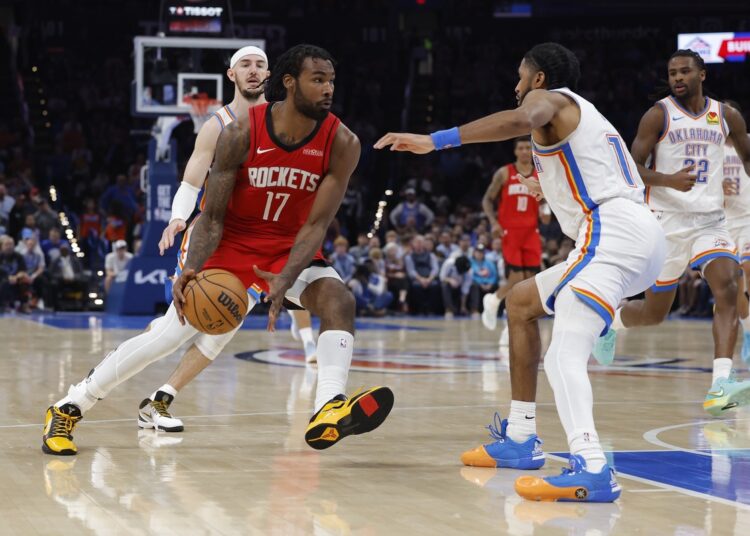 Tari Eason et les Rockets