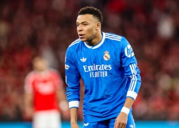Les joueurs du Real demandent à rentrer aux vestiaires !