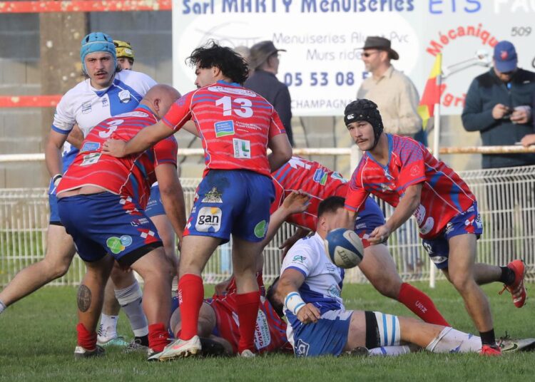 Nontron passe un test face au leader