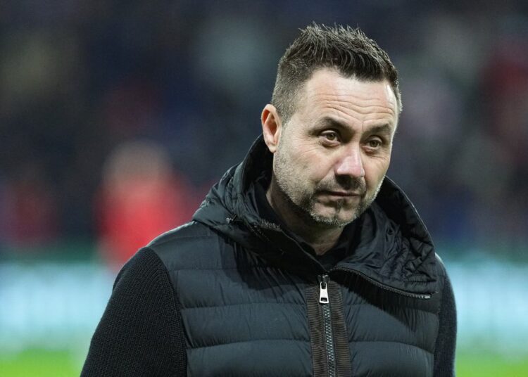 OM, Roberto de Zerbi mis dehors !