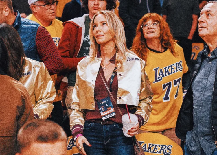 Jeanie Buss