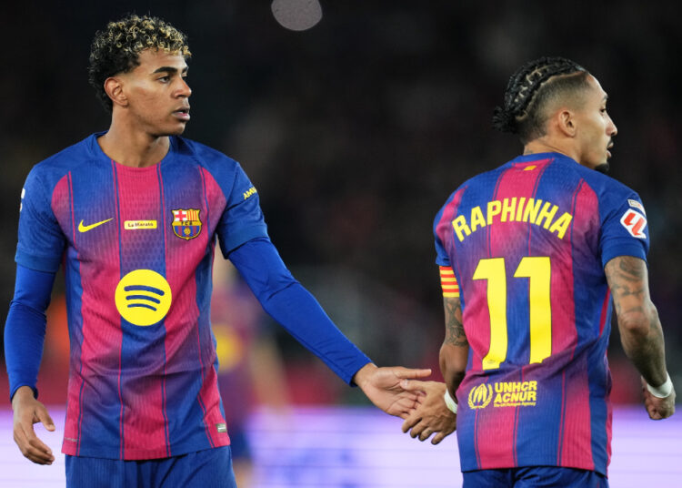 Raphinha descend totalement Lamine Yamal