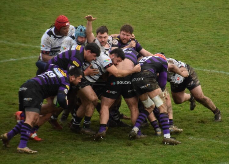 Rugby (Fédérale 1). Gujan-Mestras prend l’eau à Issoire