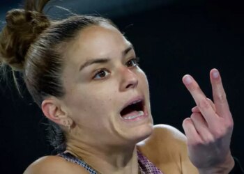 WTA - Doha > Maria Sakkari, sur la tentative de triche d'Iga Swiatek : "Je ne dis pas qu'elle savait quoi que ce soit, mais parfois j'ai l'impression que tu sais"