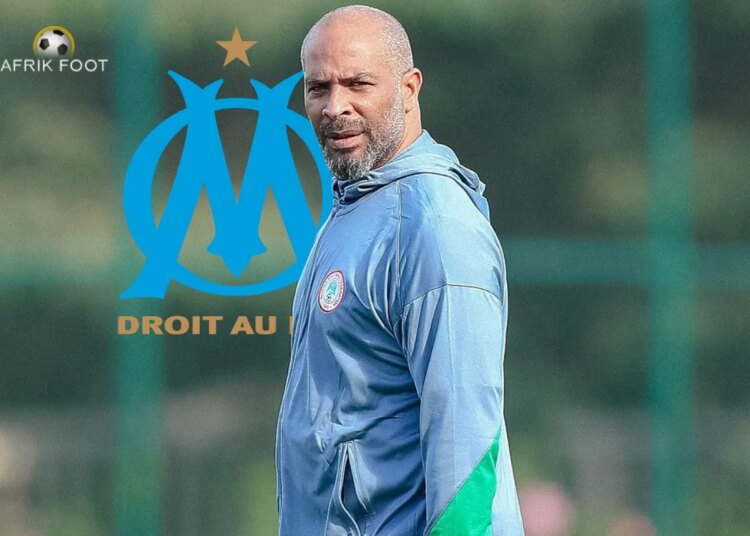 Mercato OM : contacts confirmés avec Eric Chelle, le plan B à Habib Beye pour l’après-De Zerbi ?