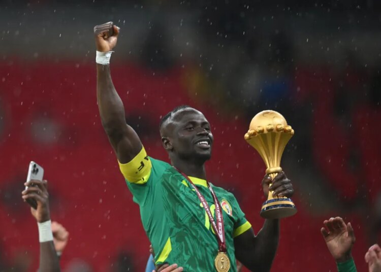 le trophée de la CAN 2025 en visite… en prison !