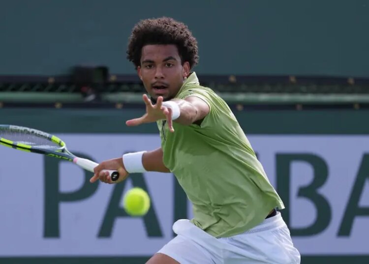 ATP - Indian Wells, France > Arthur Fils, impressionnant vainqueur d'Auger-Aliassime : "À 5-0 contre moi dans le tie-break, je me tourne vers ma box et je commence à me plaindre. Et ils me disent : 'Arrête de te plaindre, arrête de te plaindre"