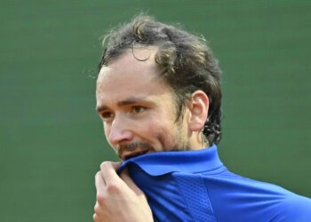 ATP, Insolite > Daniil Medvedev en pleine galère : "Aucun de mes bagages n'est arrivé. J'en aurais bien besoin pour jouer au Miami Open. Pouvez-vous m'aider ?"