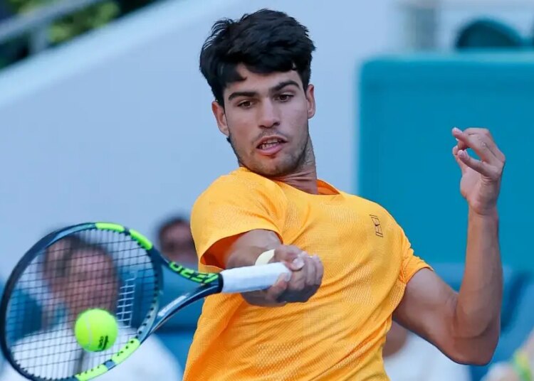 ATP - Miami > Le constat clair d'Alcaraz après son élimination : "J'ai discuté avec mon équipe, on a analysé chaque partie du match et je pense que malgré la défaite, je suis toujours sur la bonne voie"