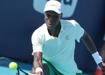 ATP - Miami > Moïse Kouamé, après sa première victoire sur le circuit principal : "J’ai un petit secret. Après le match, Novak Djokovic m’a envoyé un message. Je suis tellement nerveux. Je ne sais pas quoi répondre"