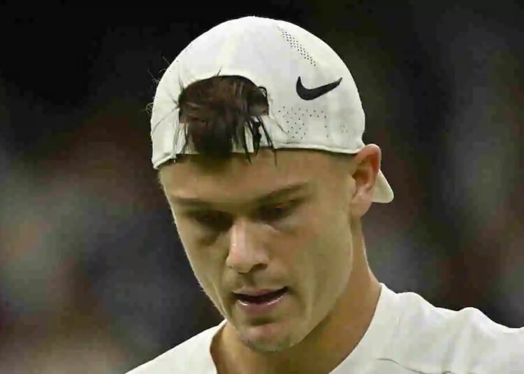 Actualité, ATP > Rune bloqué au Qatar à cause de la guerre en Iran : "Holger a eu très peur la nuit dernière"