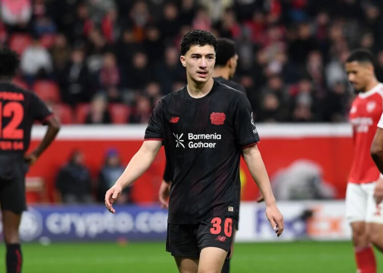 Assis à la table de Yamal et Désiré Doué, Ibrahim Maza a conquis le Bayer Leverkusen