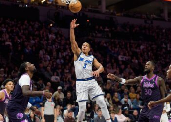 Autoritaire, le Magic stoppe la série des Wolves