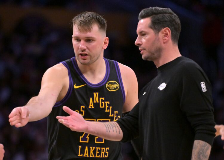 JJ Redick et Luka Doncic