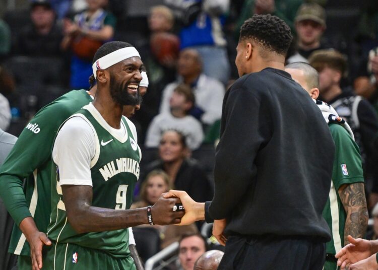 Bobby Portis et Giannis Antetokounmpo