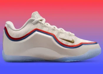 La LeBron 23 « Old Glory » célèbre LeBron James, porte-drapeau des JO 2024