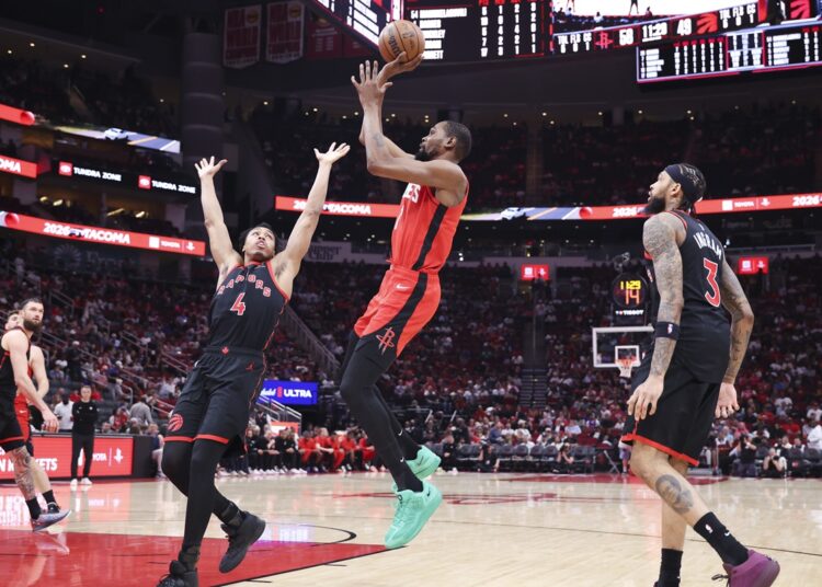 Les Raptors craquent encore chez les Rockets