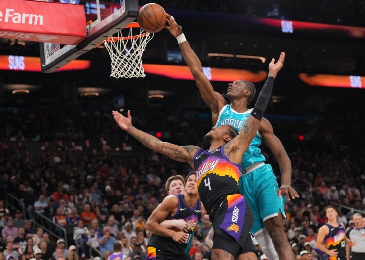 Moussa Diabaté, modèle à suivre en défense pour les Hornets