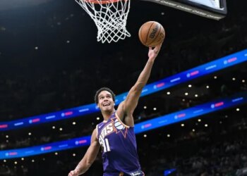 Oso Ighodaro bien parti pour imiter Mikal Bridges