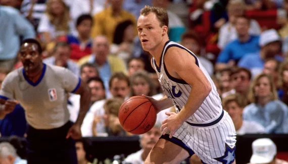 Plus de 35 ans après, Scott Skiles a toujours le record de passes…