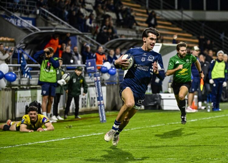 Rugby (Pro D2). Vainqueur avec le bonus de Carcassonne (54-17), le SUA régale et entretient la flamme